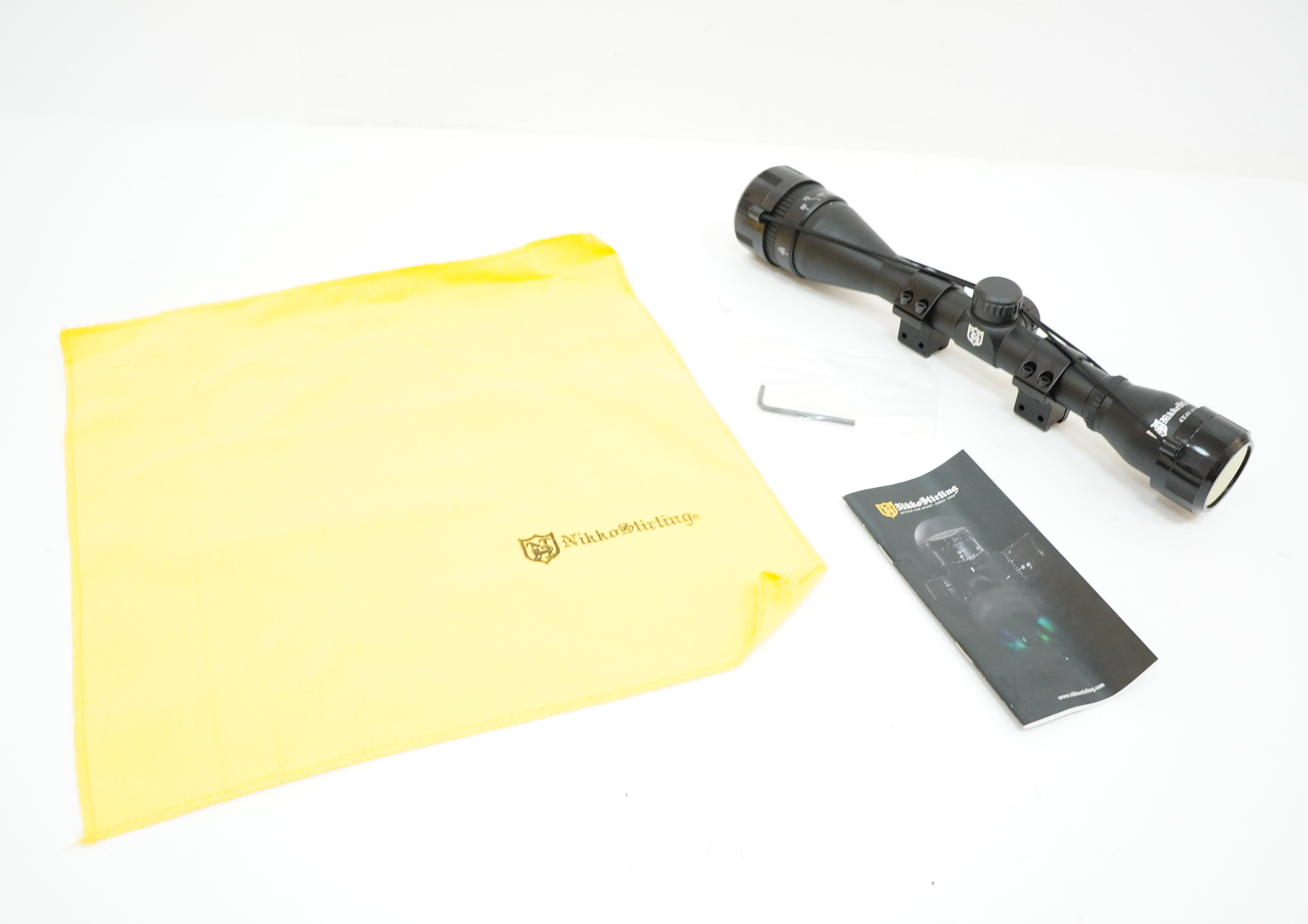 Прицел Stirling Mountmaster 4*40AO, halfmil-dot